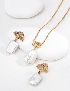 S925 Sterling Silver Baroque Pearl Necklace