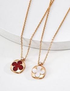 S925 Sterling Silver Four-Leaf Clover Necklace